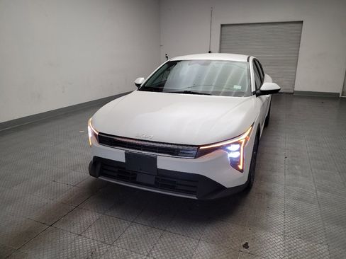 Used 2025 Kia K4 EX FWD image 15