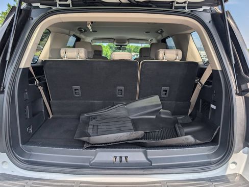Used 2022 Ford Expedition XLT RWD image 28
