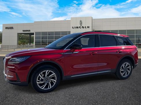 New 2026 Lincoln Corsair Premiere image 7