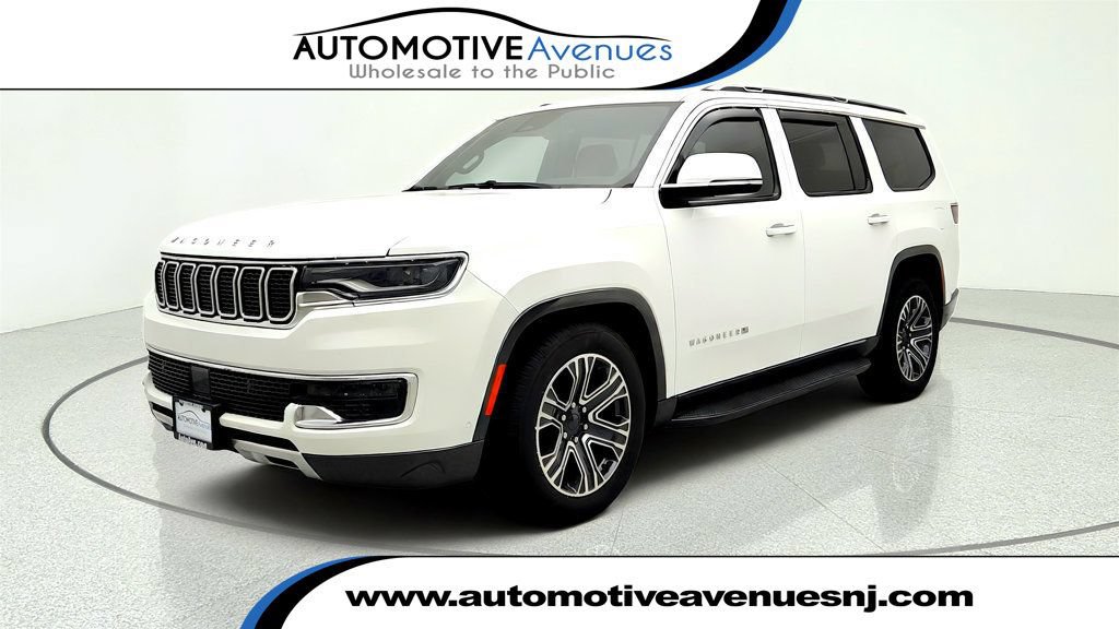 Used 2022 Jeep Wagoneer Series III AWD/4WD image 1