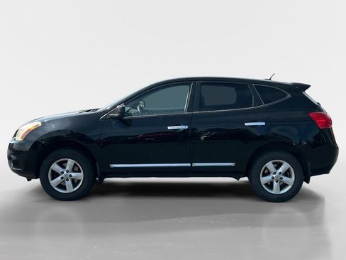 Used 2013 Nissan Rogue S w/ Special Edition Pkg AWD/4WD image 2