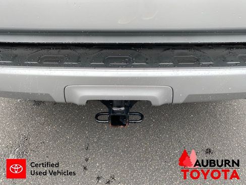 Used 2023 Toyota 4Runner SR5 AWD/4WD image 10
