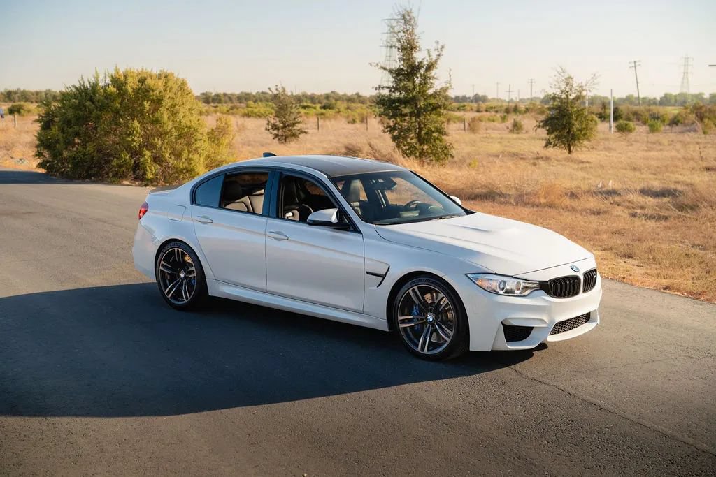 Used 2016 BMW M3 RWD image 29