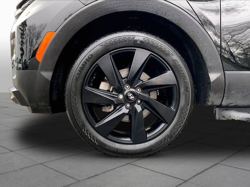 Used 2024 Hyundai Santa Cruz Night image 11