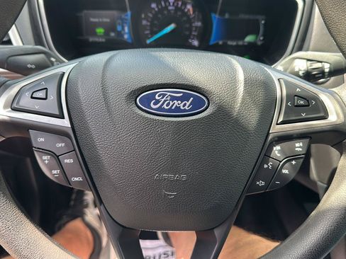 Used 2018 Ford Fusion S FWD image 22
