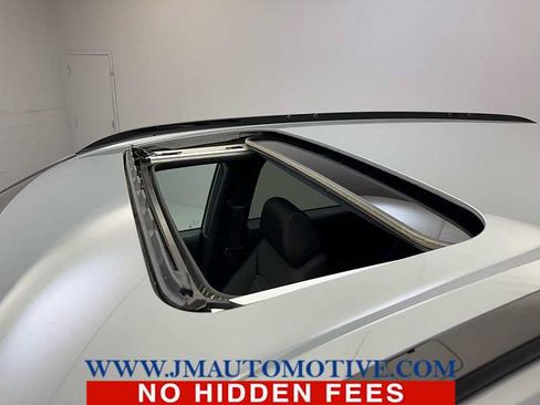 Used 2024 Honda CR-V Sport image 11