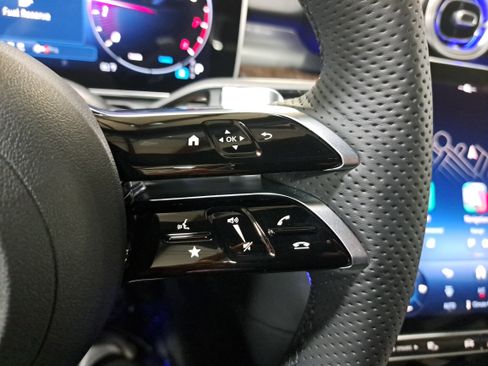New 2026 Mercedes-Benz C 300 Sedan image 18