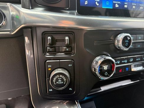 Used 2021 Ford F150 Lariat w/ Equipment Group 502A High image 33