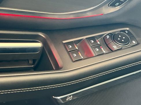 Used 2025 Ford Expedition Platinum AWD/4WD image 12