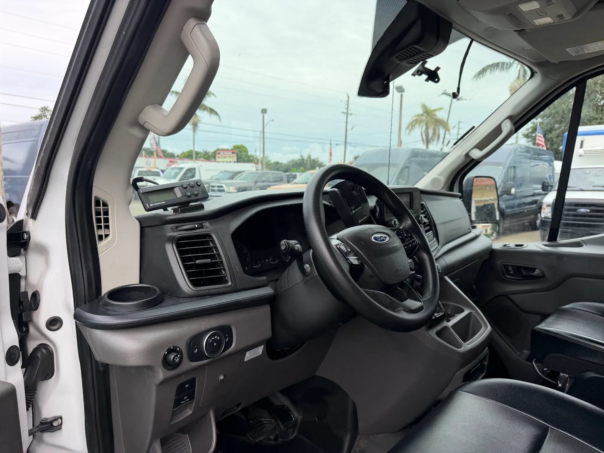 Used 2022 Ford Transit 350 w/ Upfitter Package RWD image 15