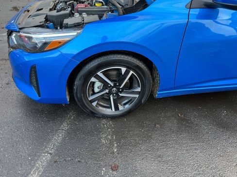 Used 2025 Nissan Sentra SV image 28