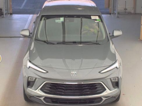 Used 2025 Buick Encore GX Preferred image 3