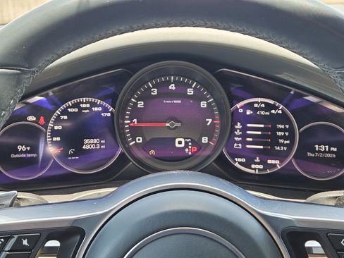Certified 2023 Porsche Cayenne Platinum Edition AWD/4WD image 17