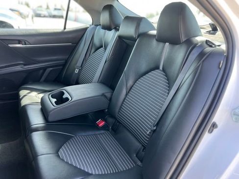 Used 2024 Toyota Camry SE FWD image 17