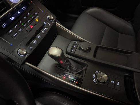 Used 2015 Lexus IS 250 image 43