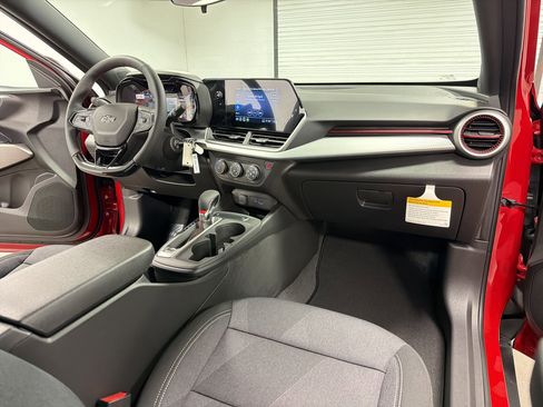 New 2026 Chevrolet Trax RS image 27