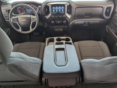 Used 2022 Chevrolet Silverado 1500 LT AWD/4WD image 22