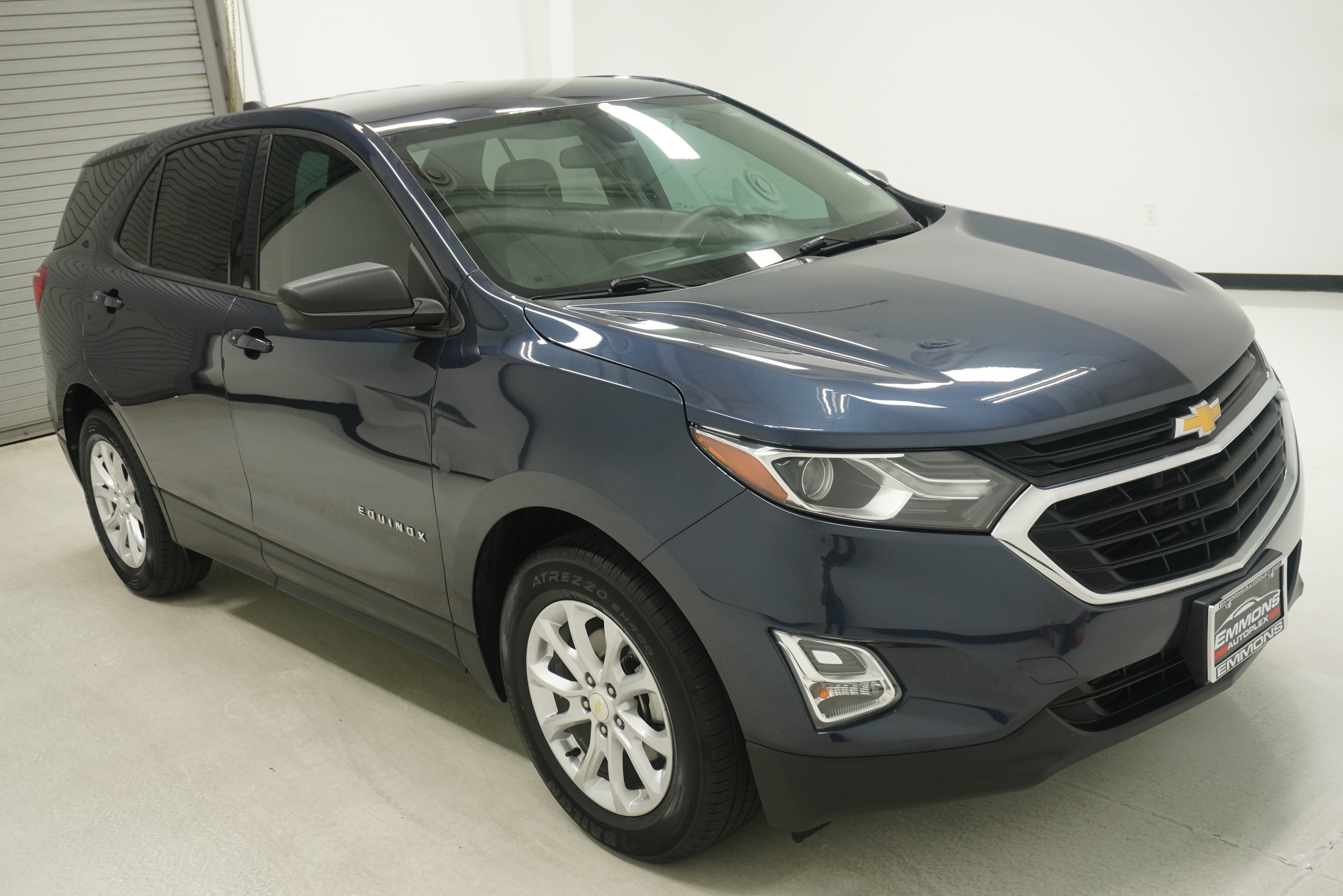 Used 2019 Chevrolet Equinox LS FWD image 3