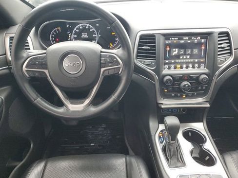 Used 2018 Jeep Grand Cherokee Limited w/ Luxury Group II image 13