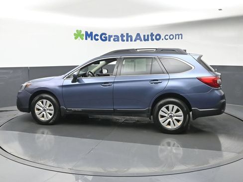 Used 2018 Subaru Outback 2.5i Premium AWD/4WD image 23