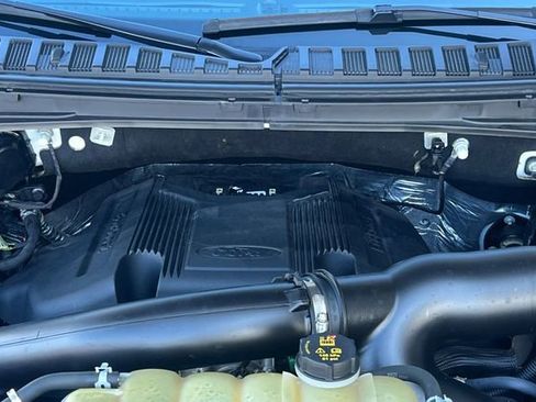 Used 2020 Ford Expedition Platinum image 38