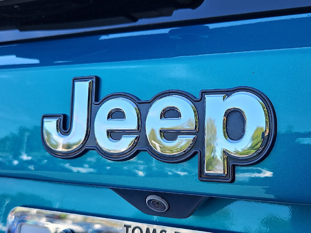 Used 2021 Jeep Renegade Limited AWD/4WD image 29