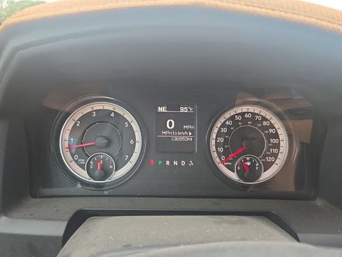 Used 2018 RAM 1500 Express RWD image 19