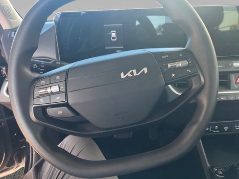 Used 2026 Kia K4 FWD image 7