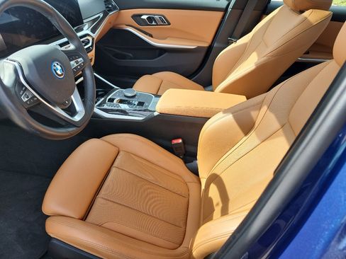 Used 2023 BMW 330e xDrive w/ Premium Package AWD/4WD image 9
