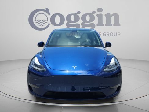 Used 2024 Tesla Model Y Performance AWD/4WD image 15