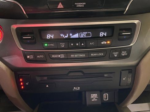 Used 2019 Honda Pilot EX-L image 14