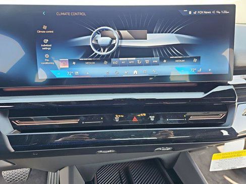 New 2026 BMW 530i w/ Executive Package image 24