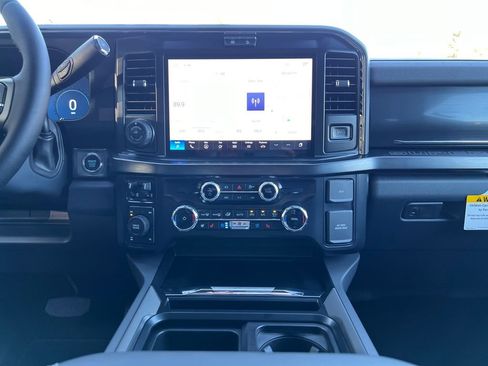 New 2026 Ford F250 Lariat w/ Lariat Premium Package image 26