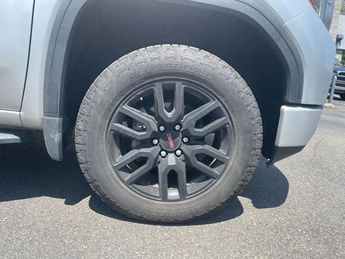 Used 2020 GMC Sierra 1500 Elevation w/ Elevation Value Package AWD/4WD image 7