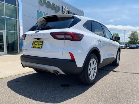 Used 2025 Ford Escape Active FWD image 5