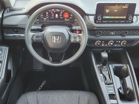 Certified 2023 Honda Accord LX image 25