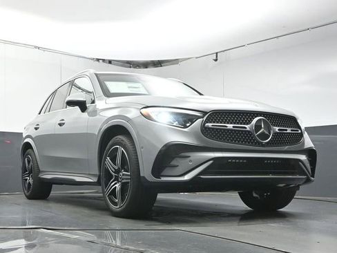 New 2026 Mercedes-Benz GLC 300 image 34