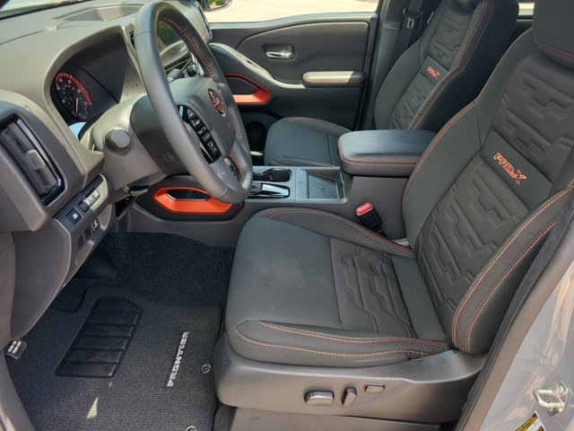 Used 2025 Nissan Frontier Pro-X w/ Pro Convenience Package RWD image 5