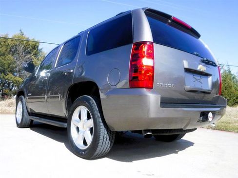 Used 2013 Chevrolet Tahoe LS image 13