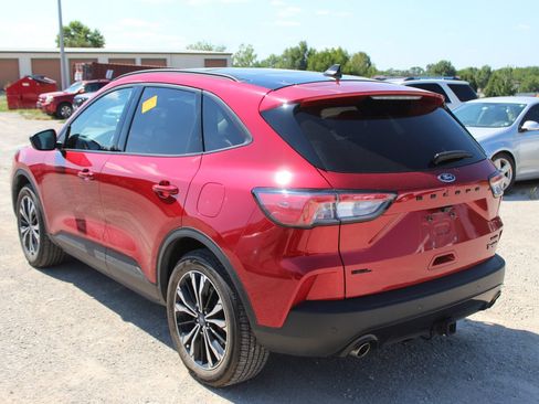 Used 2022 Ford Escape SEL w/ SEL Stealth AWD Package image 4