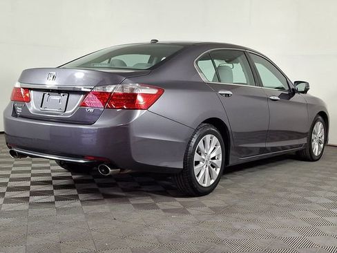 Used 2015 Honda Accord EX-L image 9