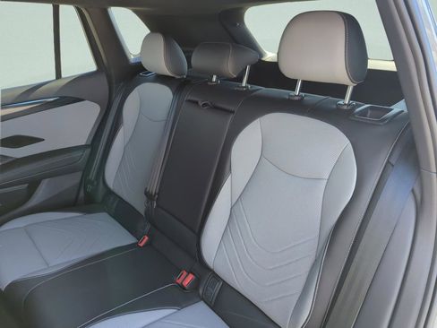 New 2026 Volkswagen Tiguan SE R-Line image 26