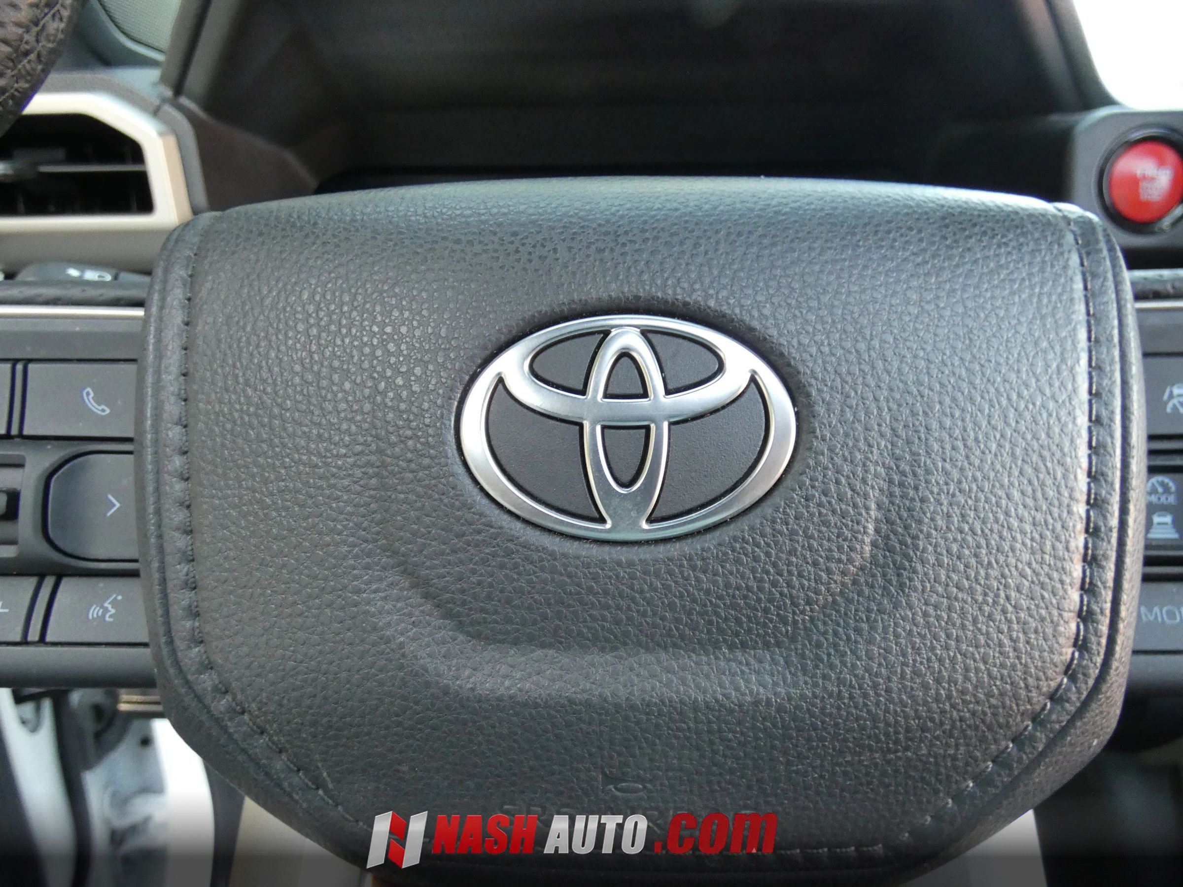 Used 2026 Toyota Tacoma TRD Sport w/ TRD Sport Upgrade Package AWD/4WD image 64