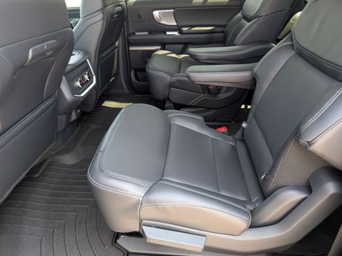New 2027 Ford Expedition Max Platinum w/ Driver's Package AWD/4WD image 33