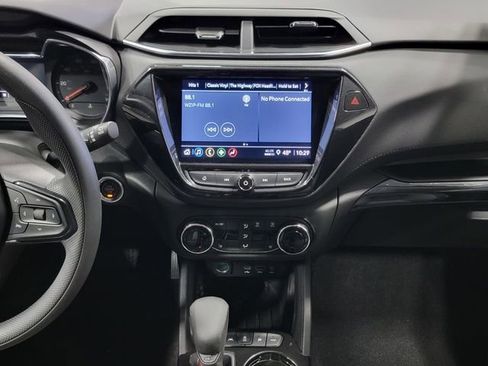 Certified 2023 Chevrolet TrailBlazer LT w/ Convenience Package AWD/4WD image 18