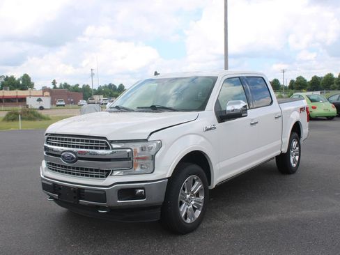 Used 2019 Ford F150 Lariat w/ Equipment Group 502A Luxury AWD/4WD image 4