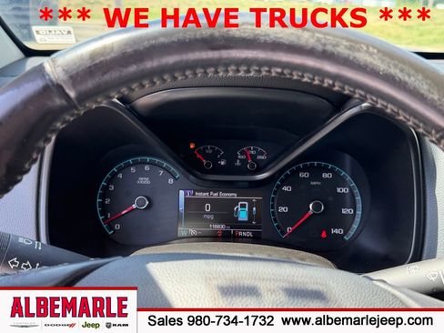Used 2018 Chevrolet Colorado Z71 AWD/4WD image 18