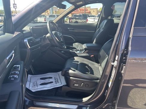 Used 2025 Kia Telluride SX Prestige X-Line AWD/4WD image 11