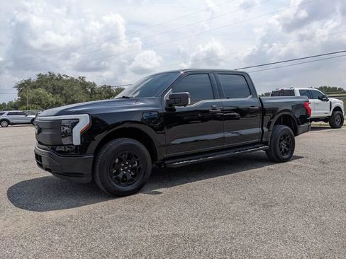 Certified 2025 Ford F150 Lightning XLT AWD/4WD image 8
