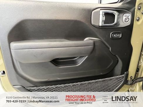 New 2026 Jeep Gladiator Mojave w/ Safety Group AWD/4WD image 27